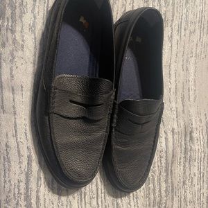 COLE HAAN leather casual loafers